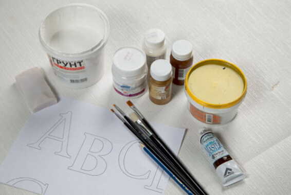 丙烯顏料用水稀釋